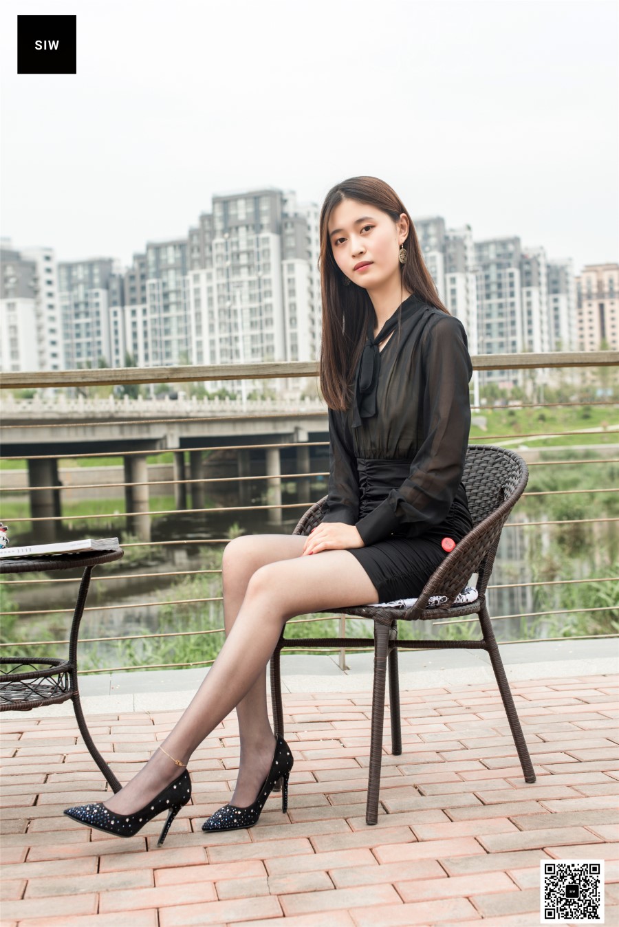 图片[40]-[SIW斯文传媒]VOL.046 江边女郎-甄珍 – 速更版-美库