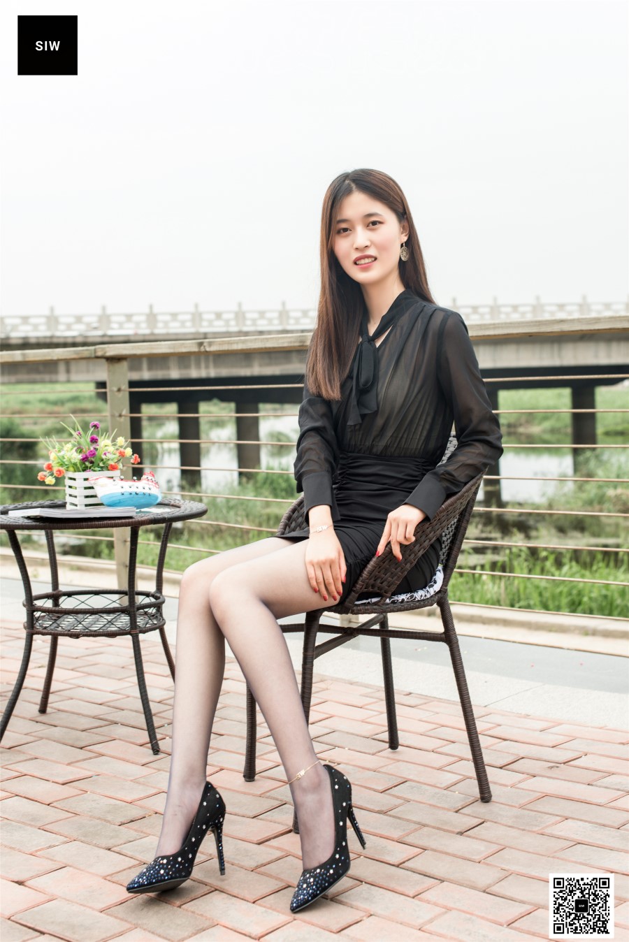 图片[46]-[SIW斯文传媒]VOL.046 江边女郎-甄珍 – 速更版-美库