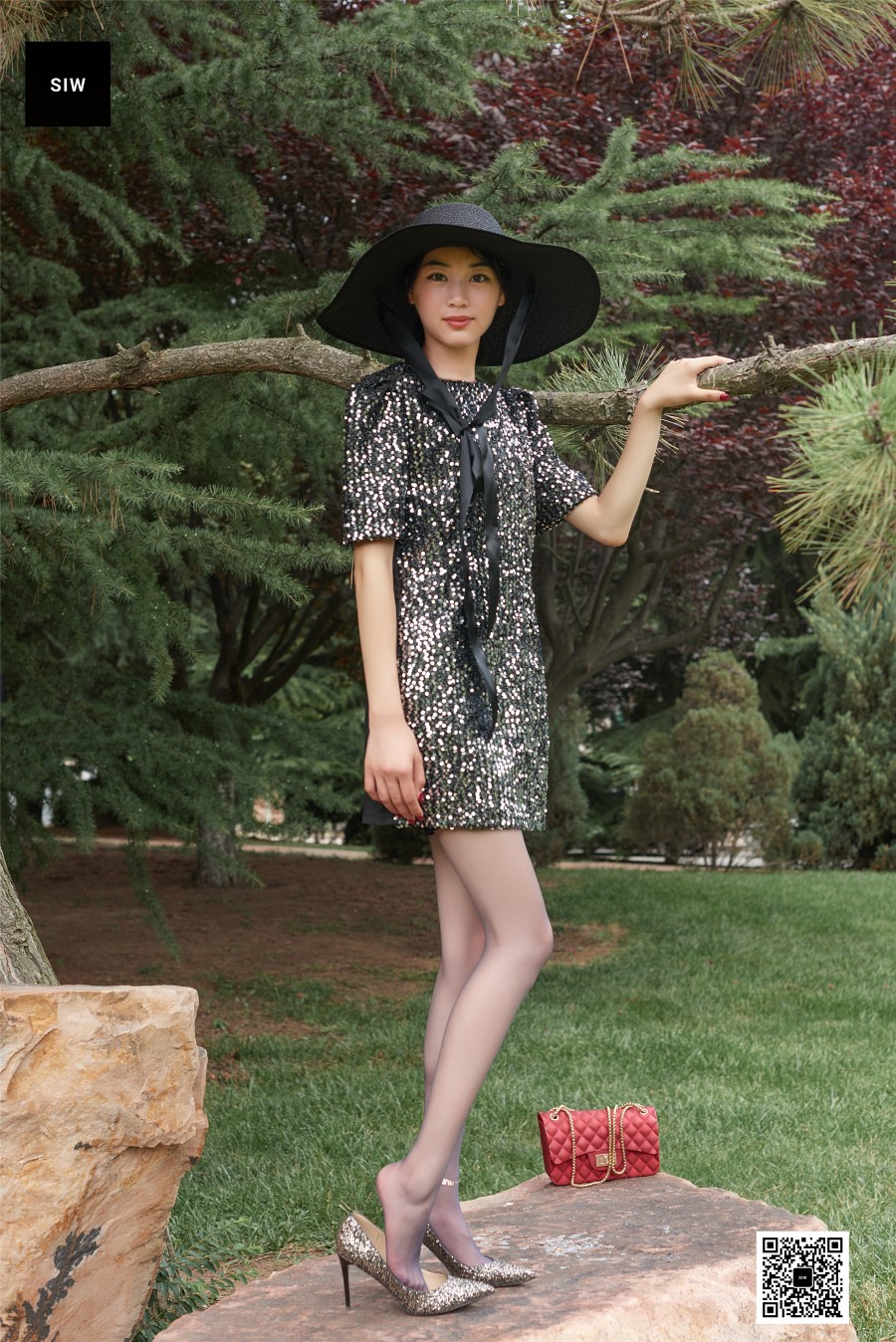 图片[33]-[SIW斯文传媒]VOL.053 林间少女-丽莉 – 速更版-美库