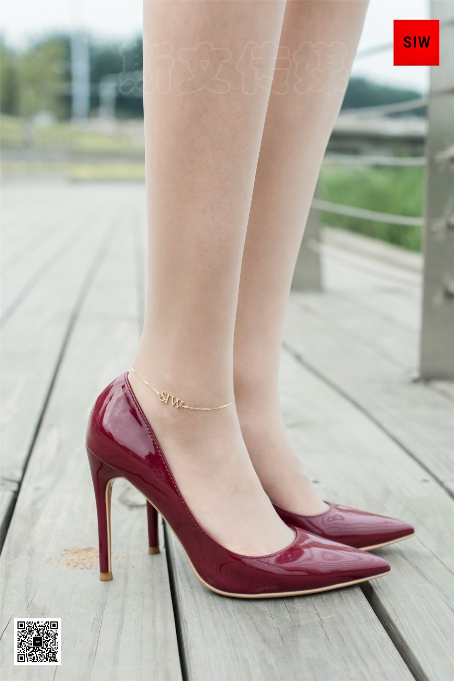 图片[27]-[SIW斯文传媒]VOL.070 水岸红裙-甄珍 – 速更版-美库