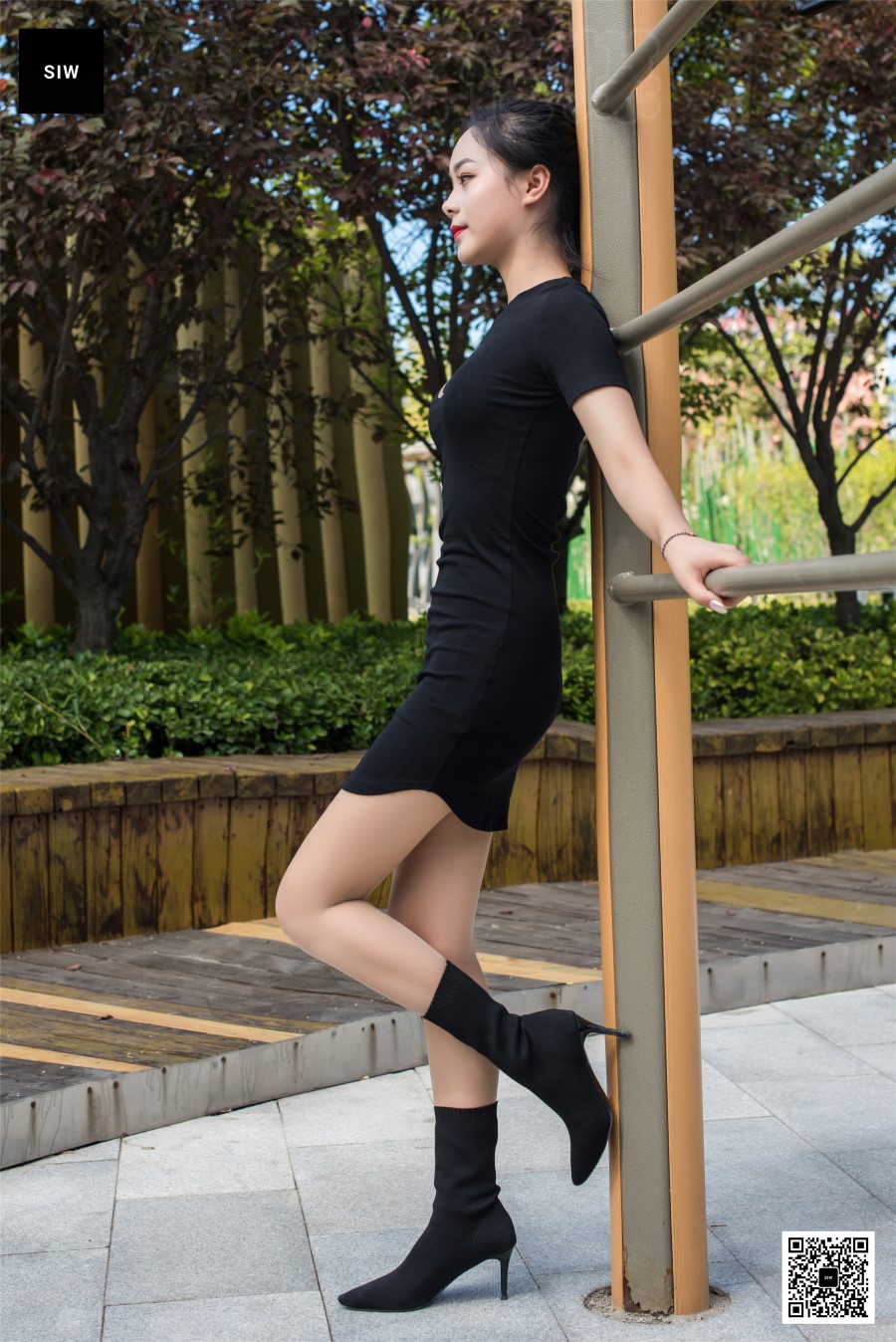 图片[31]-[SIW斯文传媒]VOL.075 袜靴少女-乐饮 – 速更版-美库