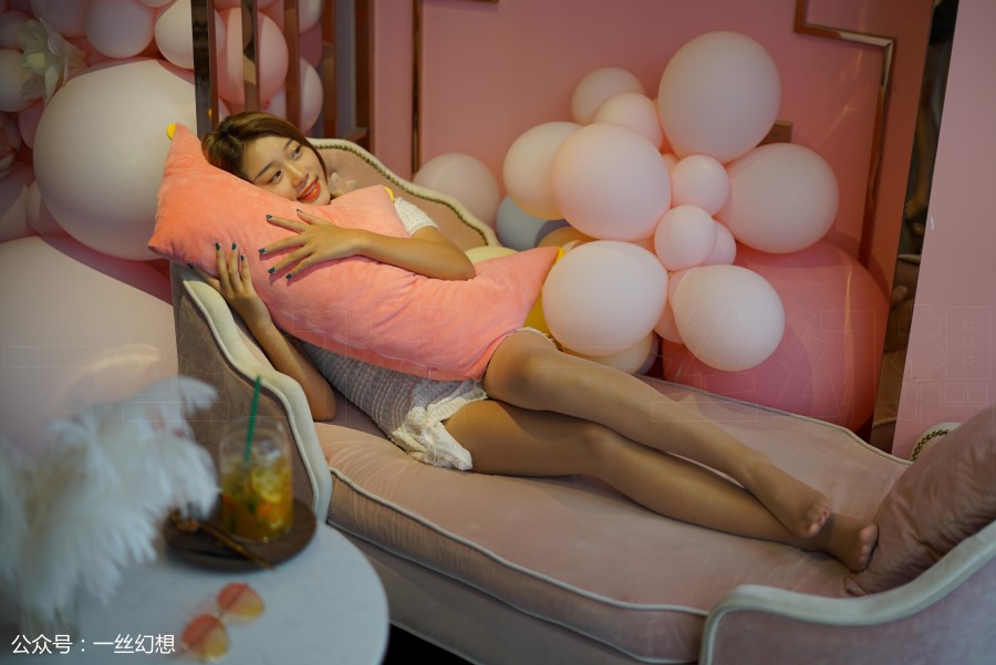 图片[39]-[高丝女子图鉴]袜小喵×一丝幻想 NZ005 糖糖 – 速更版-美库