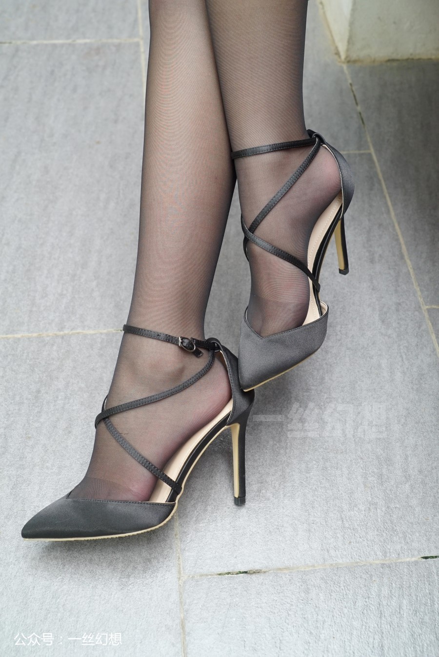 图片[48]-[高丝女子图鉴]袜小喵×一丝幻想 NZ001 小北 – 速更版-美库