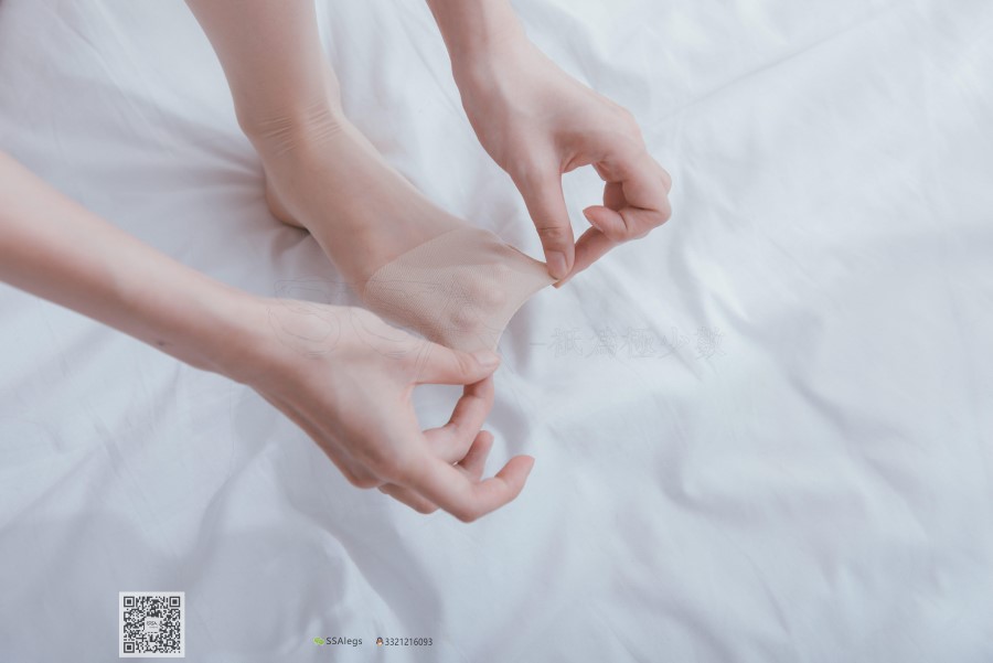 图片[14]-SSA丝社 第003期：我的公主床-肉丝裸足特写 – 速更版-美库