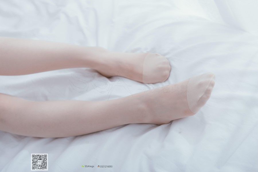 图片[21]-SSA丝社 第003期：我的公主床-肉丝裸足特写 – 速更版-美库