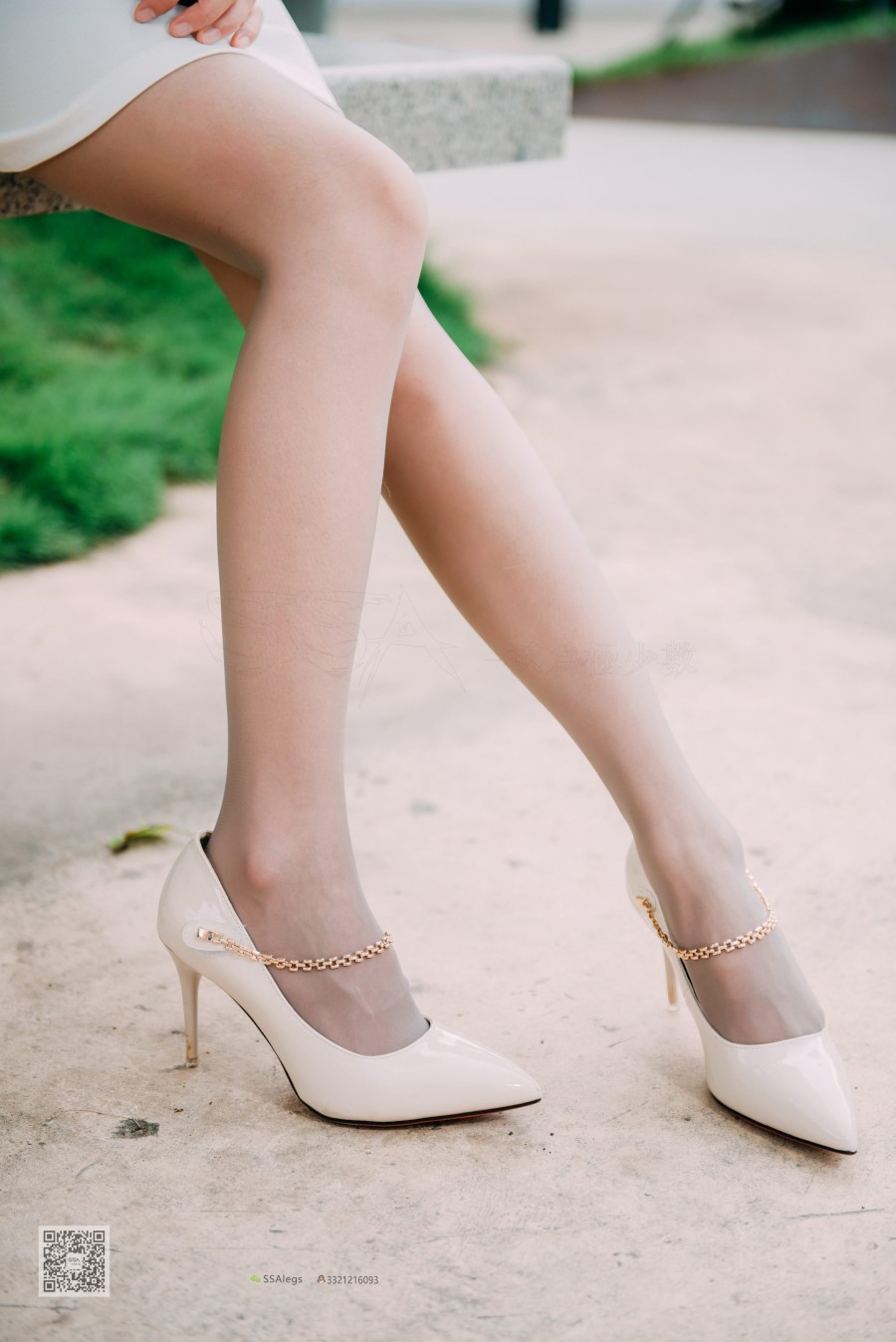 图片[40]-SSA丝社 第007期：nono 偶遇街拍灰丝特辑 – 速更版-美库