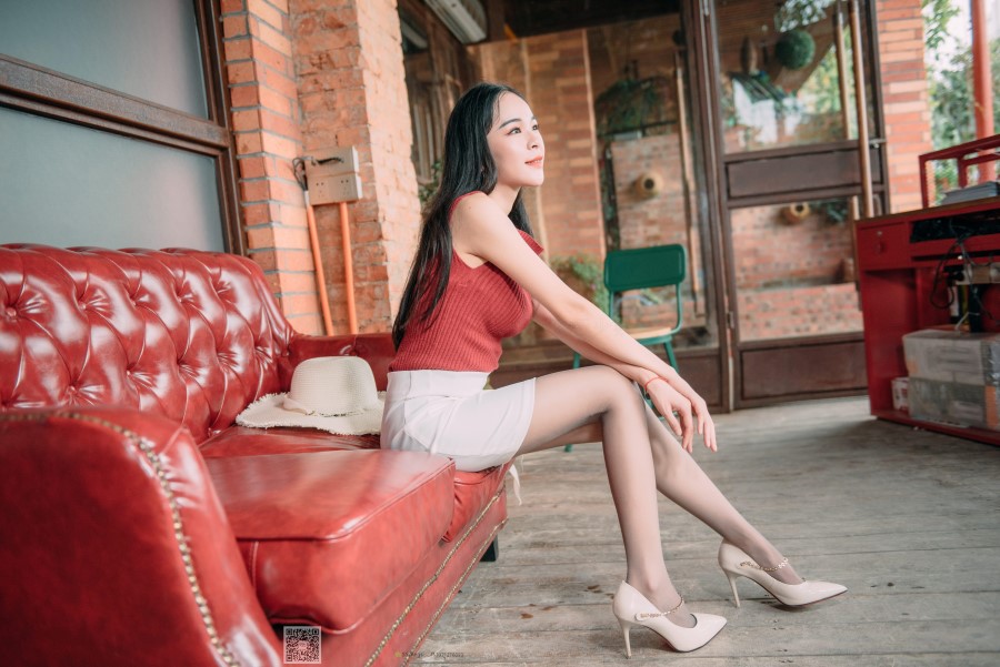 图片[72]-SSA丝社 第007期：nono 偶遇街拍灰丝特辑 – 速更版-美库