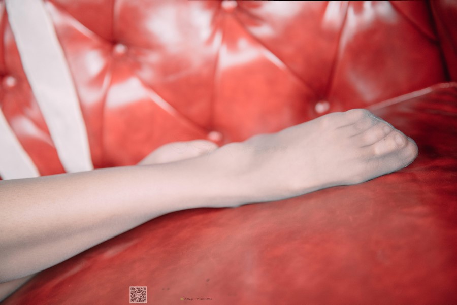 图片[92]-SSA丝社 第007期：nono 偶遇街拍灰丝特辑 – 速更版-美库