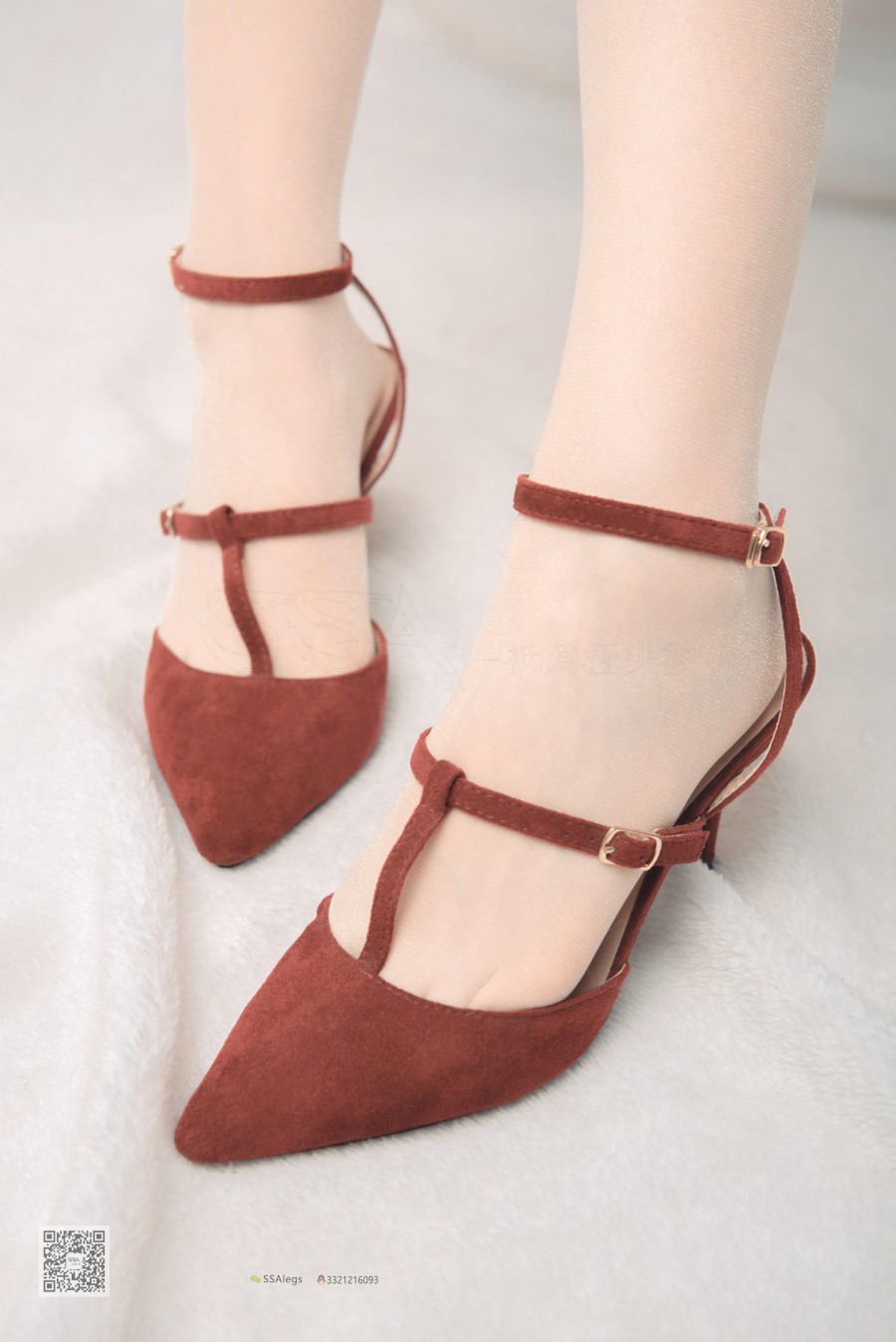 图片[48]-SSA丝社 第014期：小琪琪 闪光开裆丝袜的另一种演绎 – 速更版-美库