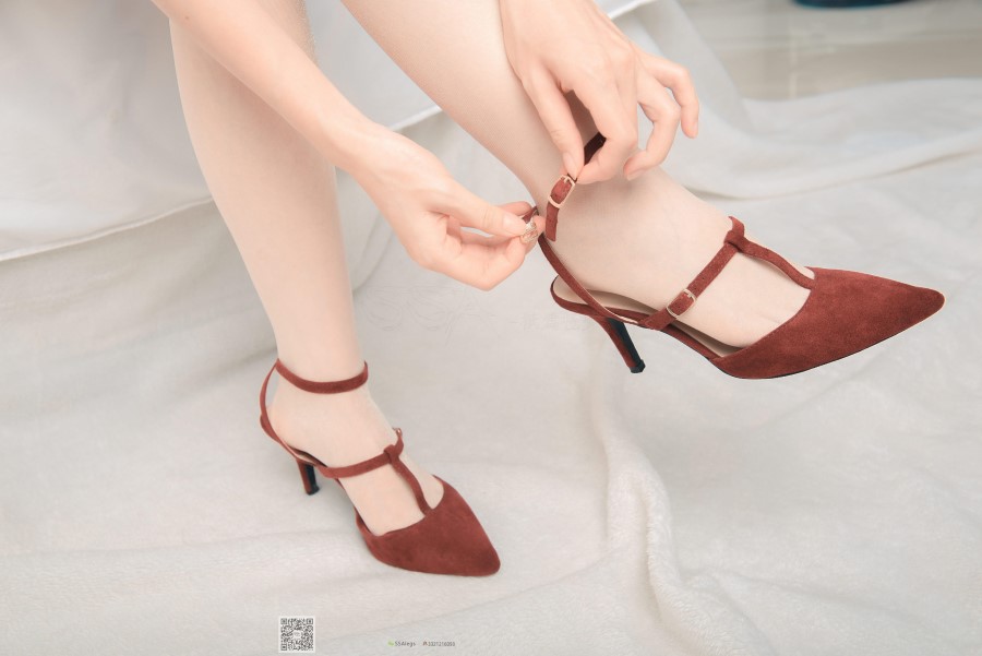 图片[54]-SSA丝社 第014期：小琪琪 闪光开裆丝袜的另一种演绎 – 速更版-美库