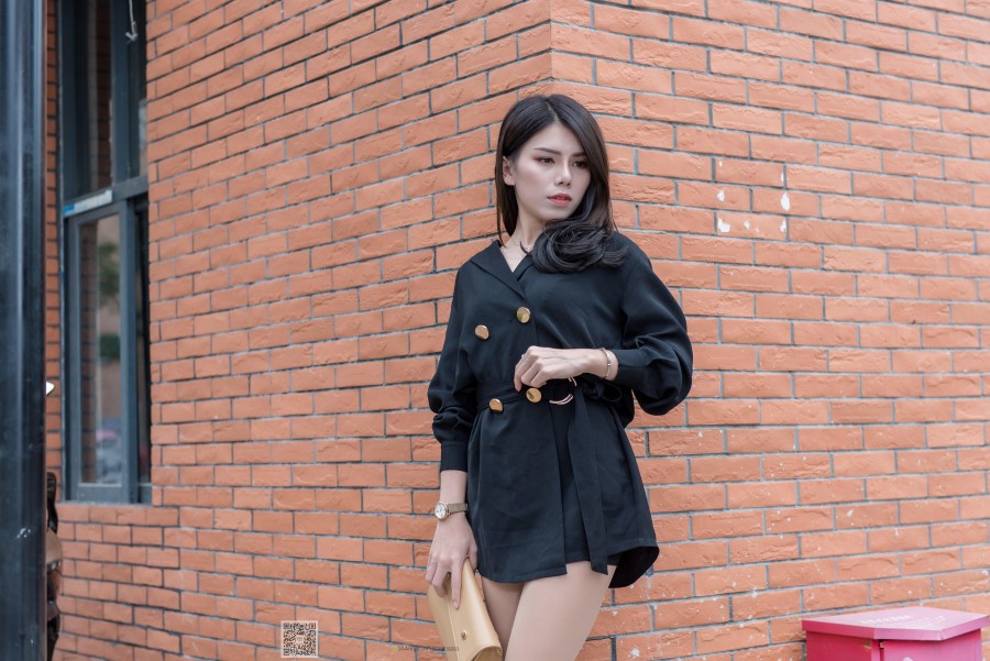 图片[62]-SSA丝社 第024期： 芷沫 高冷混血女王  肉丝街拍 – 速更版-美库