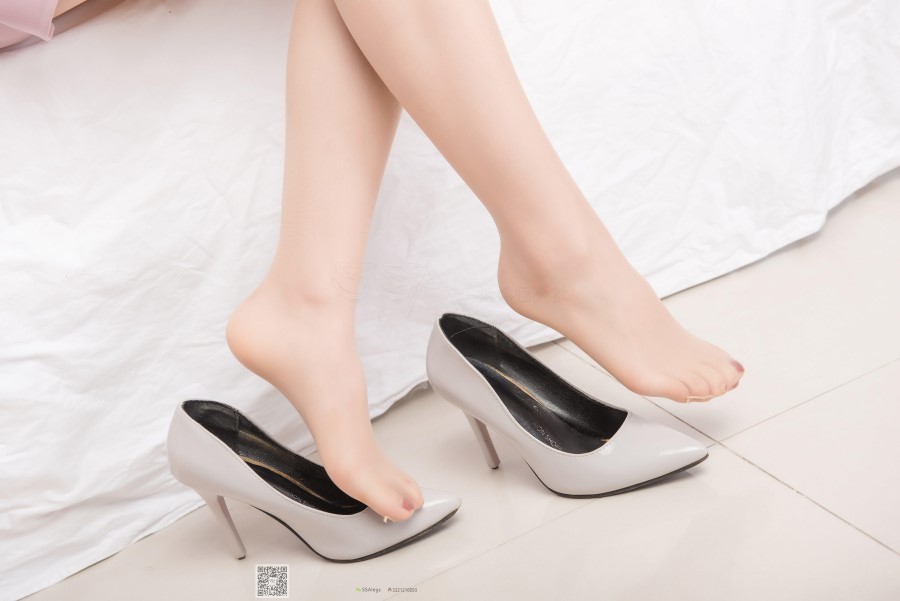 图片[91]-[SSA丝社] 027 小琪琪 肉色开档丝袜 清纯美女的Y惑 – 速更版-美库