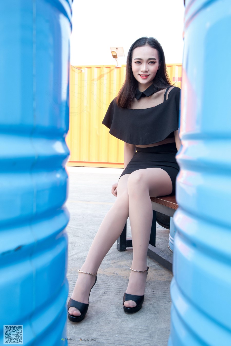 图片[55]-[SSA丝社] NO.042 治愈系笑容高姐小凤文艺街拍 – 速更版-美库