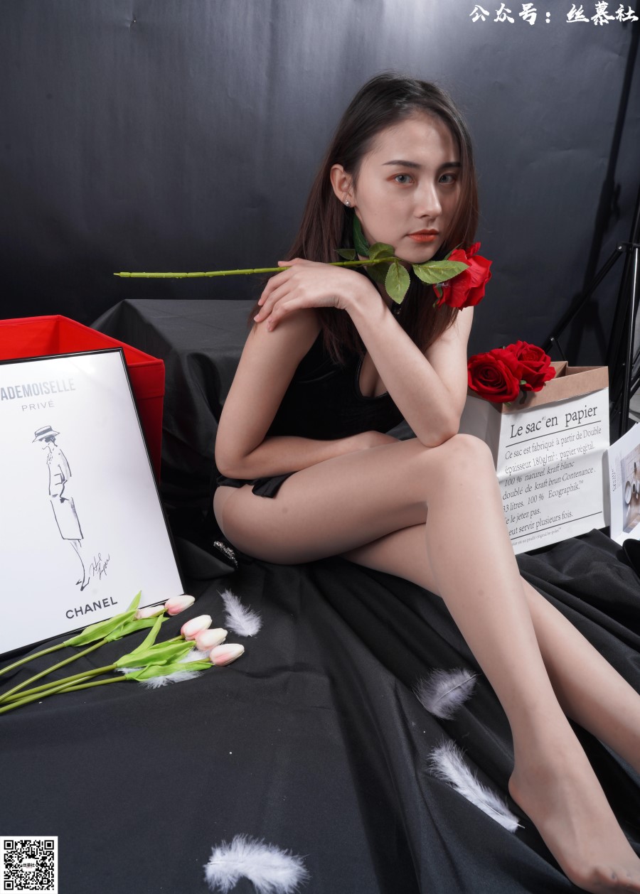 图片[31]-[丝慕GIRL]SM001 天天一元《丝与玫瑰》 – 速更版-美库