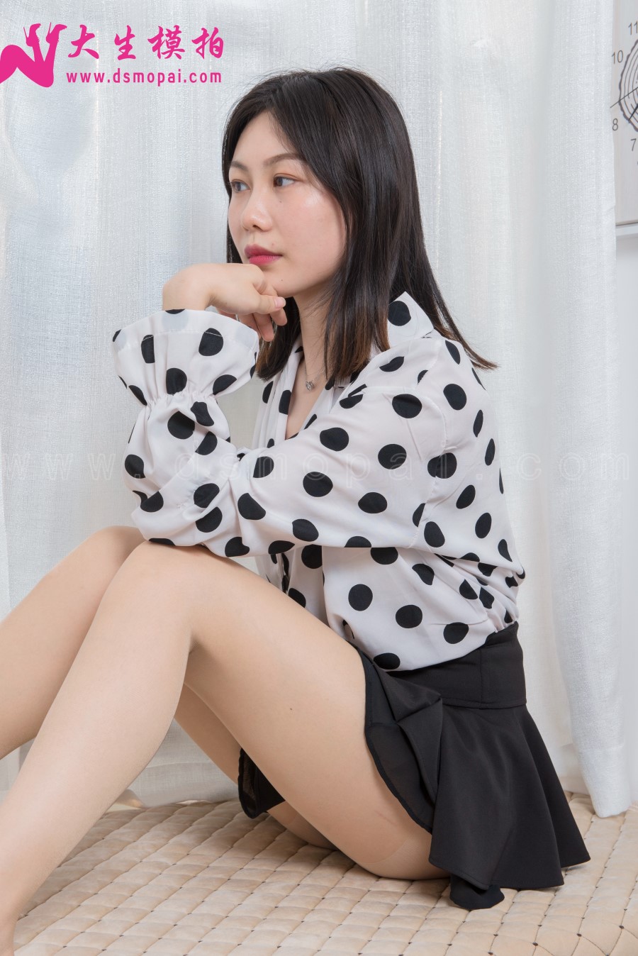 图片[7]-[大生模拍] No.001 玩平板的丝袜脚 在线浏览 – 速更版-美库