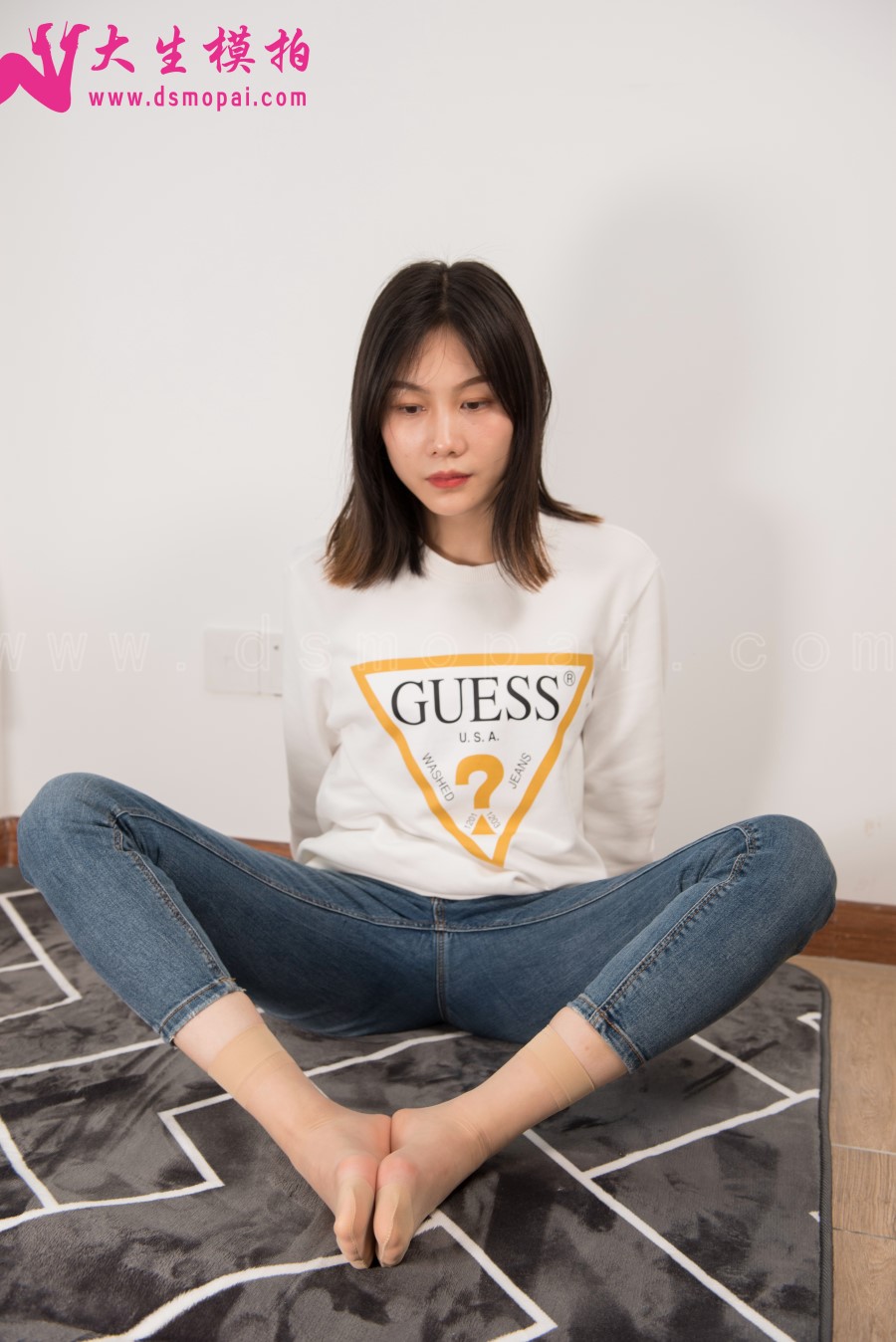 图片[11]-[大生模拍] No.002 敏敏的短丝 在线浏览 – 速更版-美库