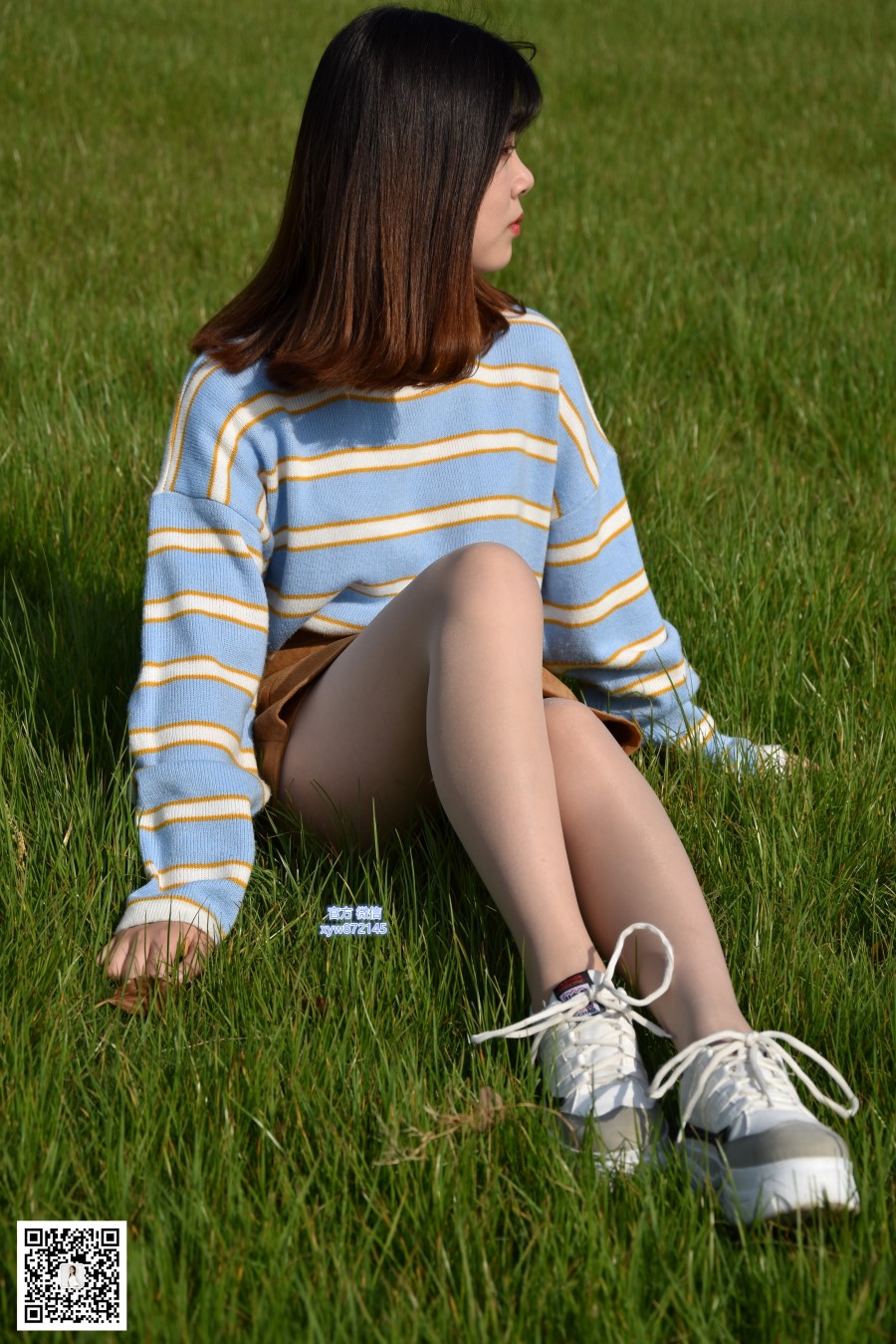图片[7]-[大生模拍] No.018 欣欣-青青芳草地 悠悠丝袜情 在线浏览 – 速更版-美库