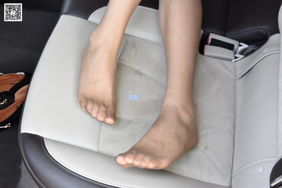 图片[24]-[大生模拍] No.017 琦琦-香车遇上迷情咖啡丝 在线浏览 – 速更版-美库