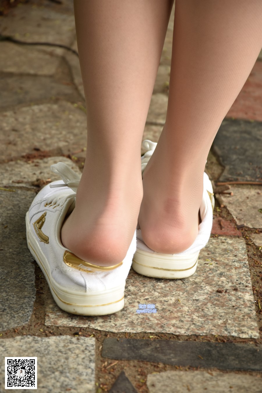 图片[41]-[大生模拍] No.019 瑶瑶-不小心露出了袜根 在线浏览 – 速更版-美库