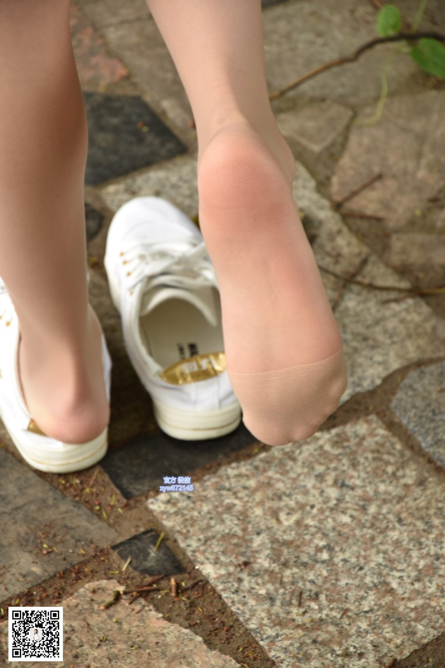 图片[44]-[大生模拍] No.019 瑶瑶-不小心露出了袜根 在线浏览 – 速更版-美库