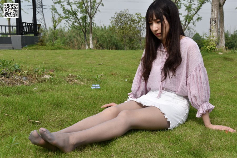 图片[17]-[大生模拍] No.020 琦琦-天气好晾晾丝袜脚 在线浏览 – 速更版-美库