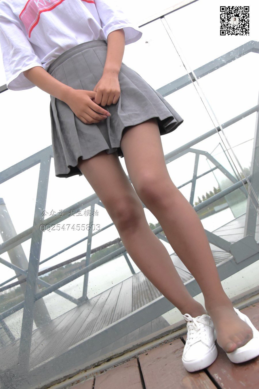 图片[13]-[大生模拍] No.044 云云-雨中漫步 在线浏览 – 速更版-美库