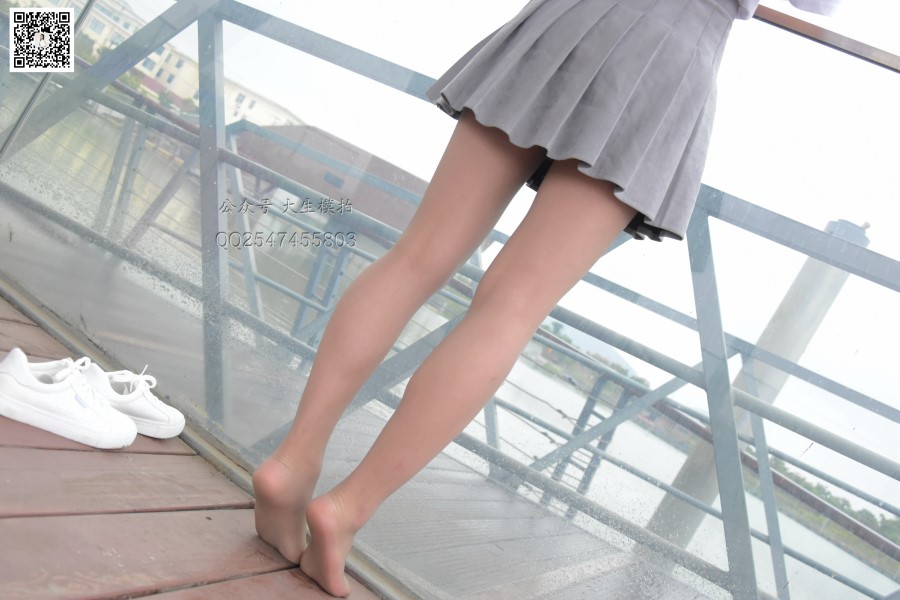 图片[25]-[大生模拍] No.044 云云-雨中漫步 在线浏览 – 速更版-美库