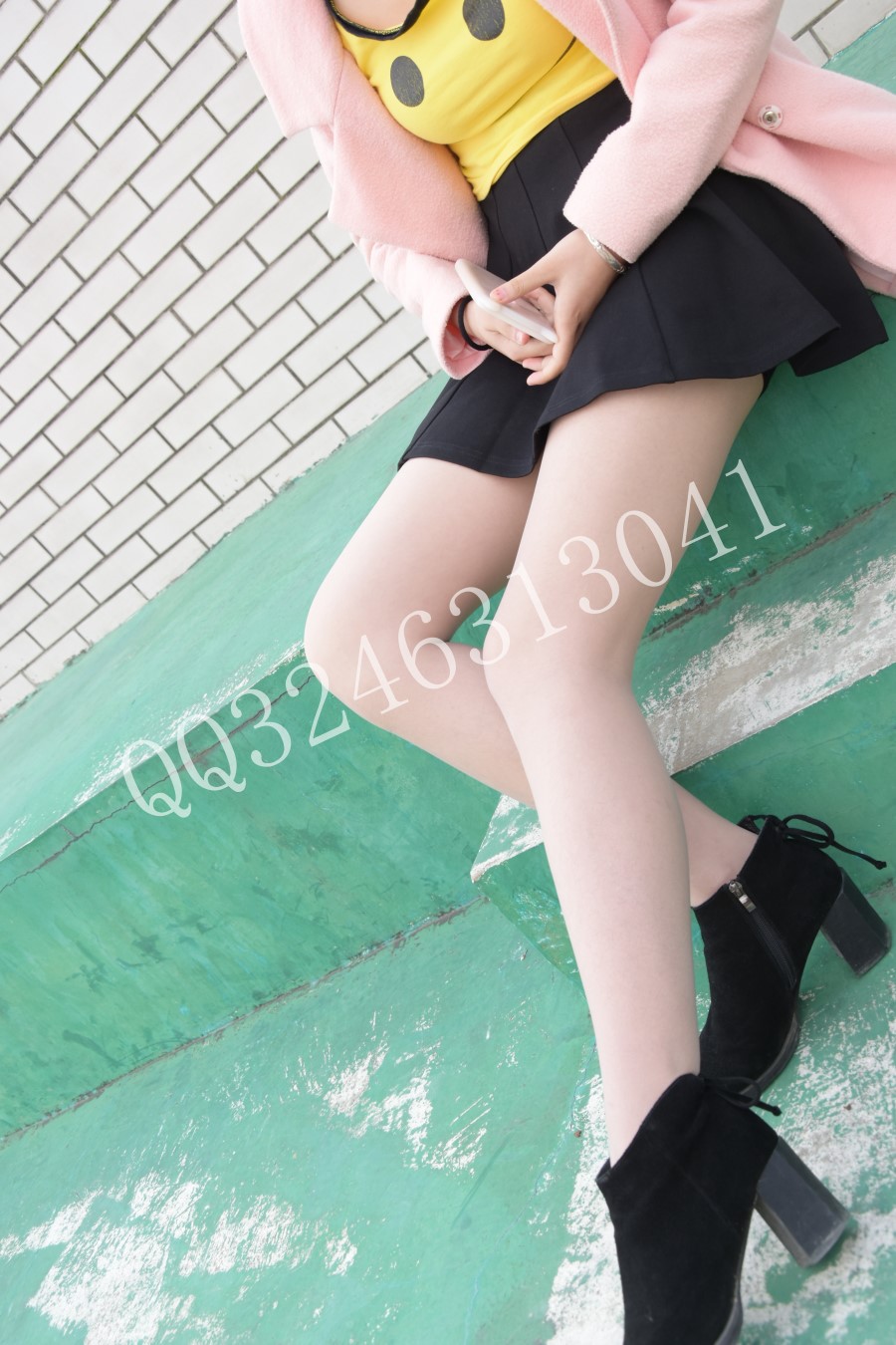 图片[18]-[大生模拍] No.047 君君-冬日暖丝 在线浏览 – 速更版-美库