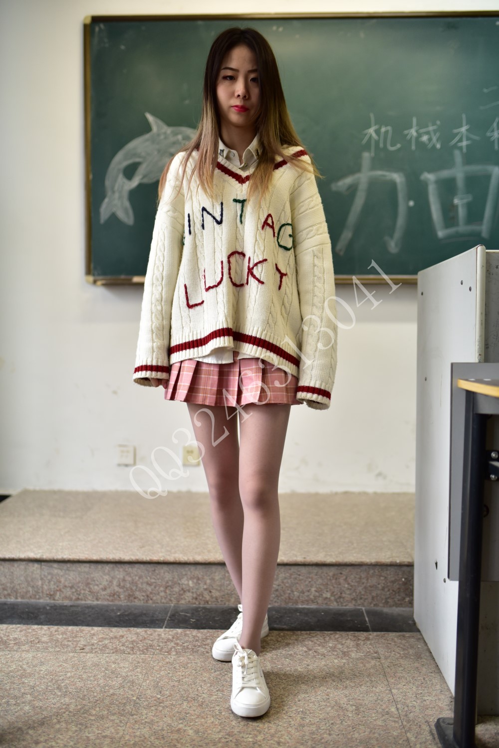 图片[35]-[大生模拍] No.051 灰丝学妹 在线浏览 – 速更版-美库
