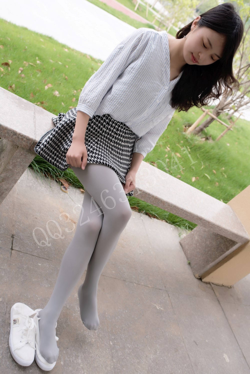 图片[19]-[大生模拍] No.059 晶晶-第一次尝试厚灰丝 在线浏览 – 速更版-美库