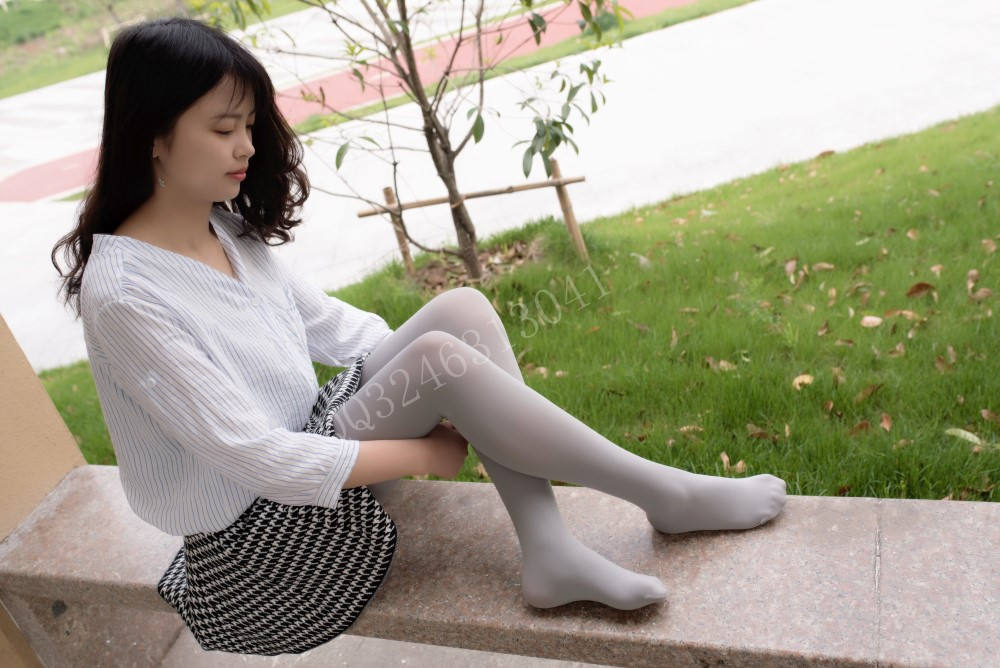 图片[21]-[大生模拍] No.059 晶晶-第一次尝试厚灰丝 在线浏览 – 速更版-美库