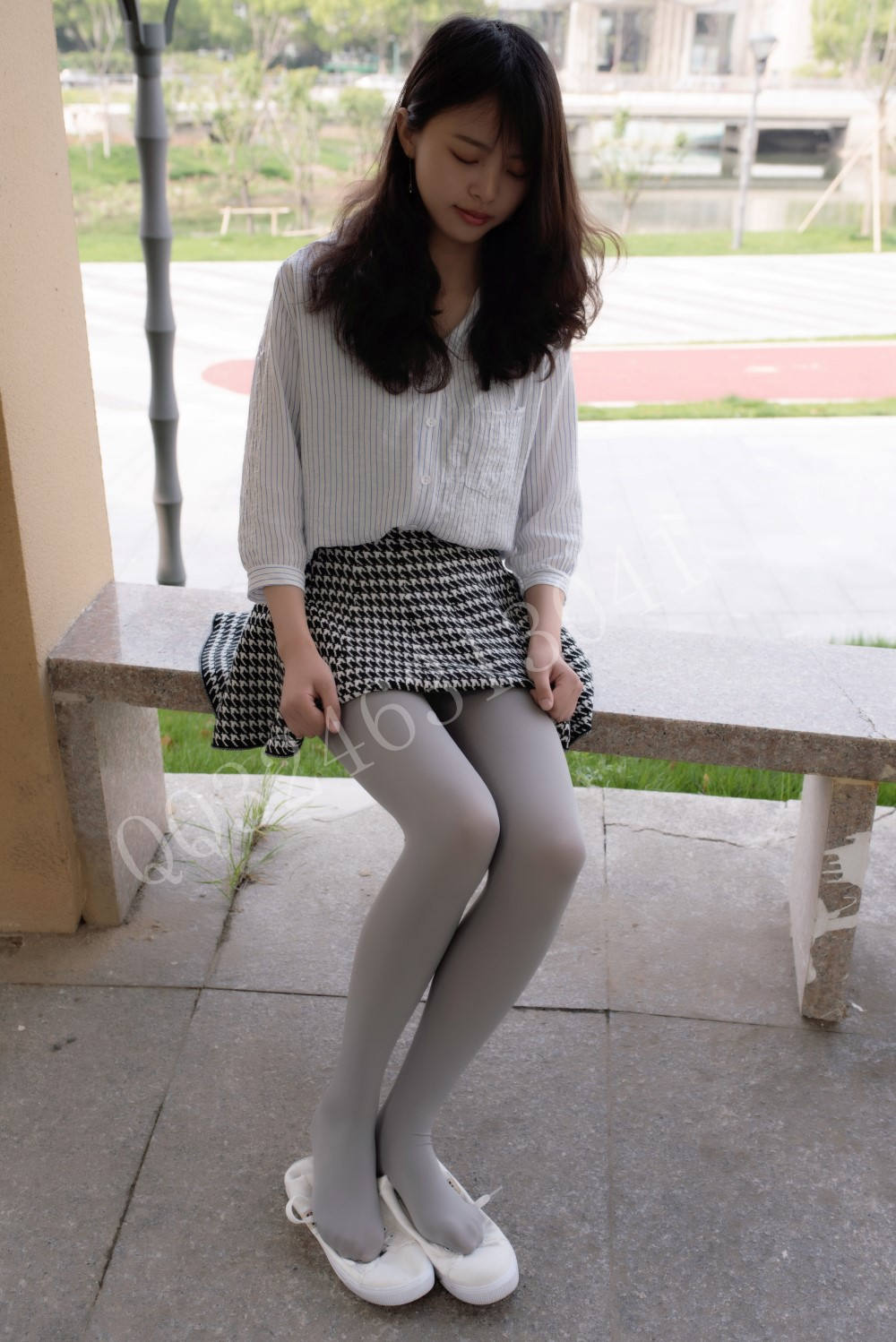 图片[32]-[大生模拍] No.059 晶晶-第一次尝试厚灰丝 在线浏览 – 速更版-美库