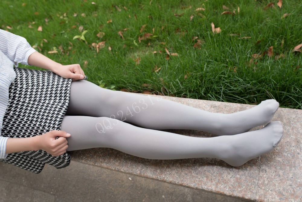 图片[37]-[大生模拍] No.059 晶晶-第一次尝试厚灰丝 在线浏览 – 速更版-美库