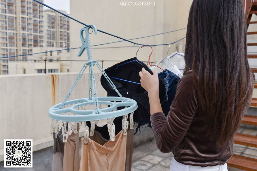 图片[7]-[大生模拍] No.083 学妹天台晒丝袜 在线浏览 – 速更版-美库