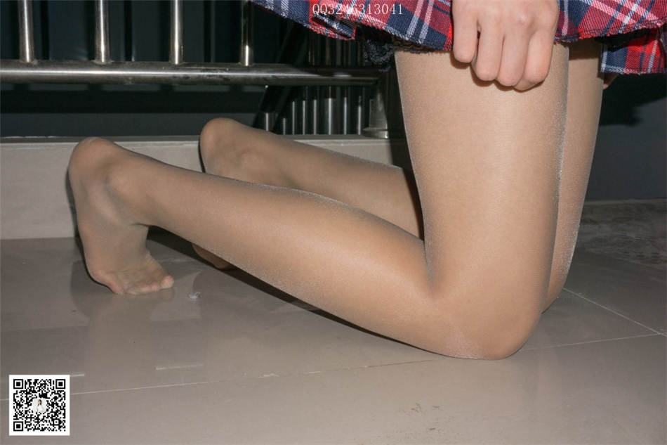 图片[46]-[大生模拍] No.099 轩轩 夜色中的亮丝丝（完整版） 在线浏览 – 速更版-美库