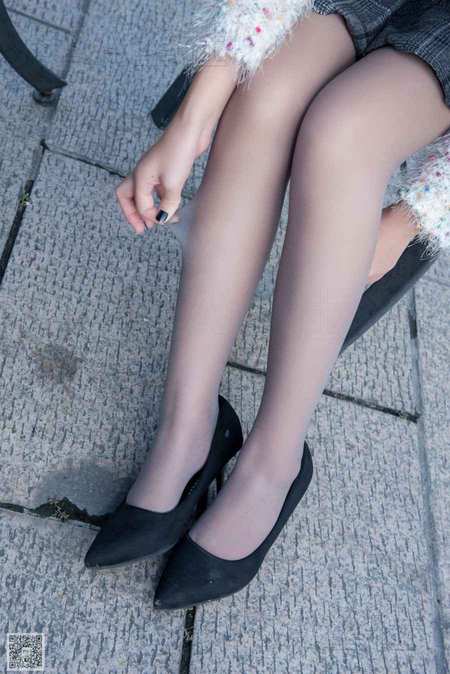 图片[8]-[SSA丝社] NO.062 西西-美丽冻人西西街拍灰丝 在线浏览 – 速更版-美库