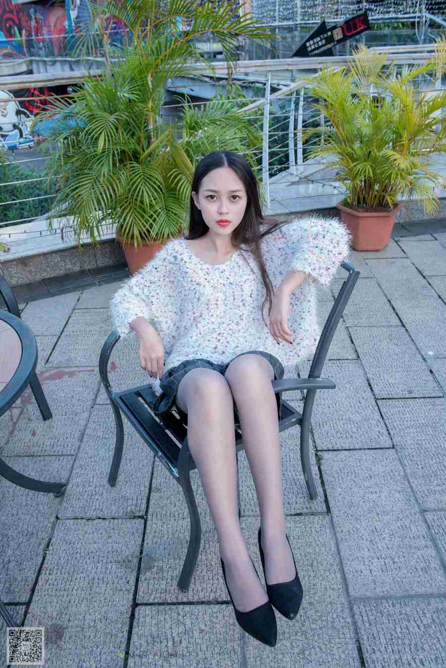 图片[20]-[SSA丝社] NO.062 西西-美丽冻人西西街拍灰丝 在线浏览 – 速更版-美库