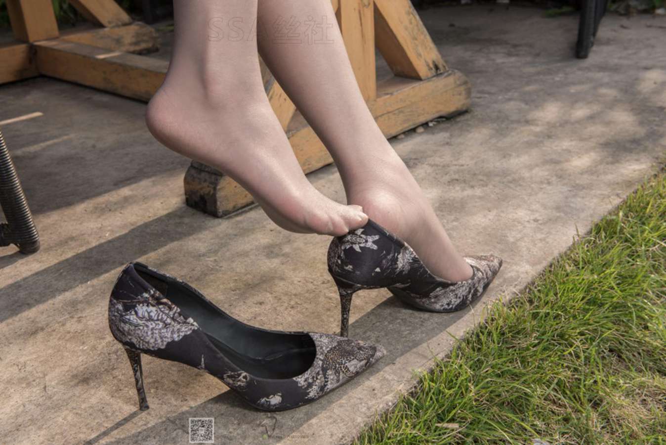 图片[35]-[SSA丝社] NO.074 雪梨 阳光下的灰丝 在线浏览 – 速更版-美库