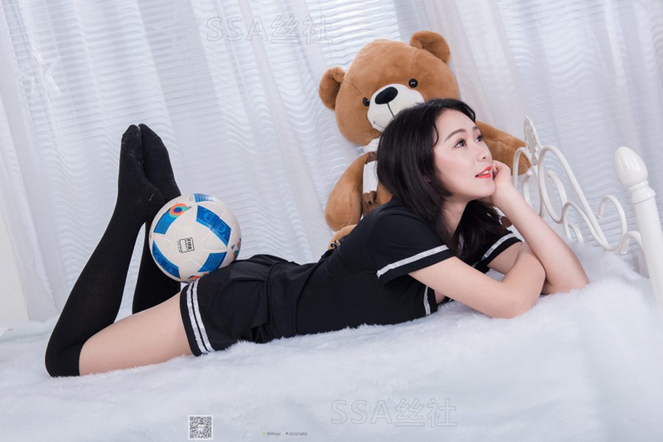 图片[20]-[SSA丝社] NO.078 云云 足球宝贝黑丝+肉丝的Y惑裸足 在线浏览 – 速更版-美库