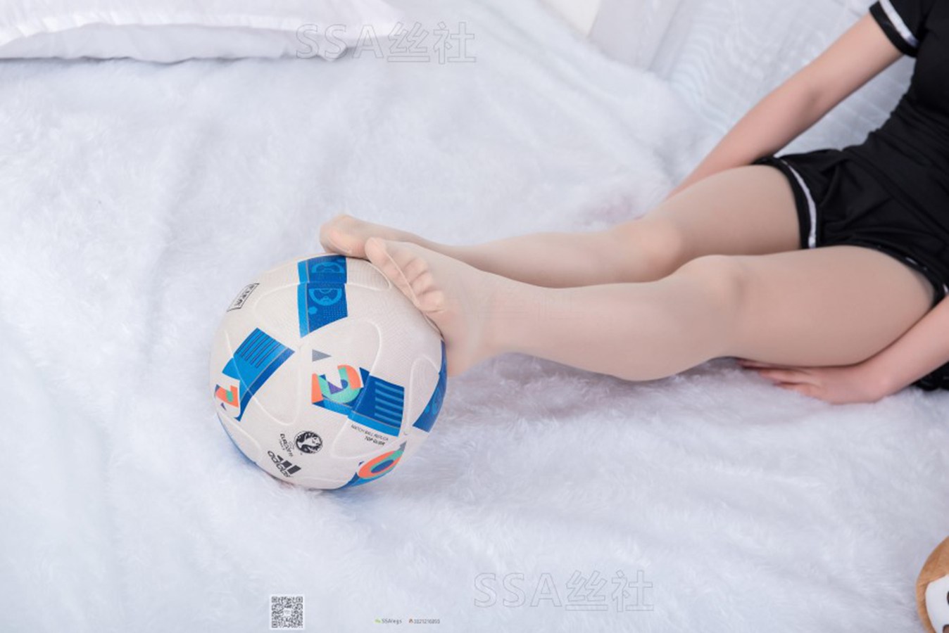 图片[41]-[SSA丝社] NO.078 云云 足球宝贝黑丝+肉丝的Y惑裸足 在线浏览 – 速更版-美库