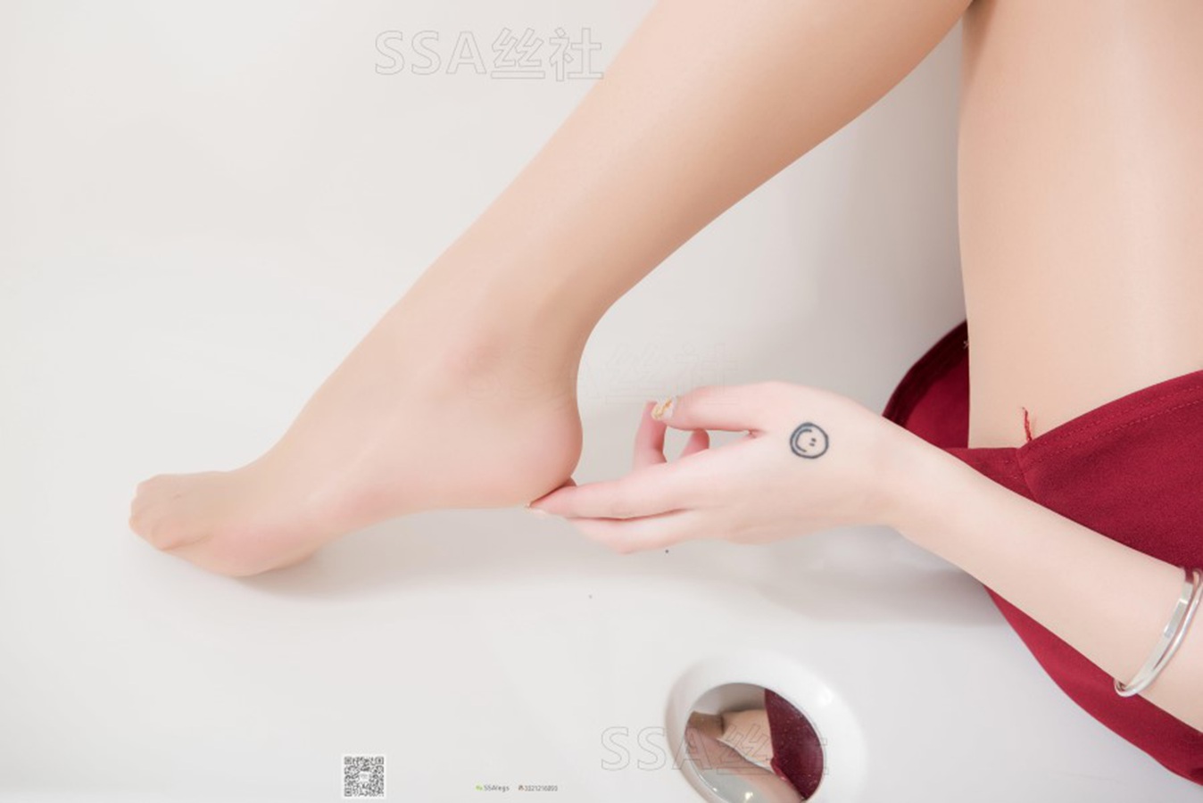 图片[47]-[SSA丝社] NO.080 大大 浴室迷情肉色油亮丝袜写真 在线浏览 – 速更版-美库