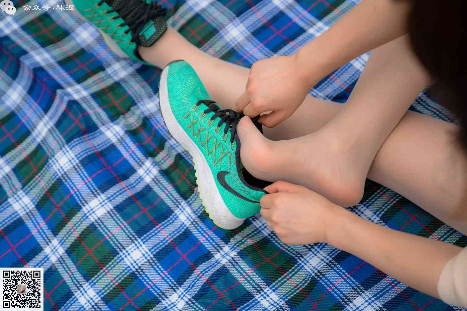 图片[24]-[袜涩写真] VOL.002 晶晶-健身教练的第一双高跟鞋 在线浏览 – 速更版-美库