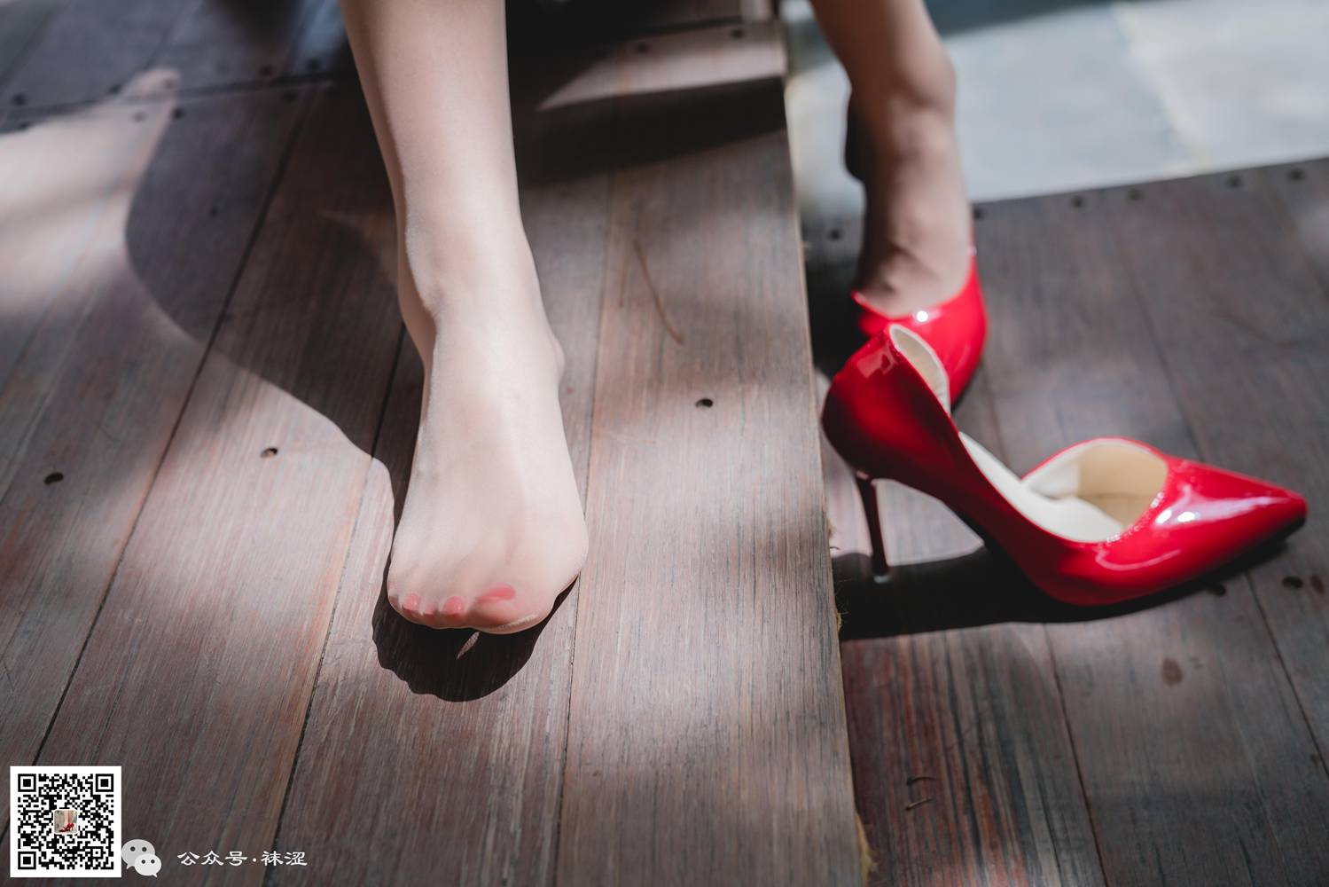 图片[14]-[袜涩写真] VOL.08 798艺术区 在线浏览 – 速更版-美库