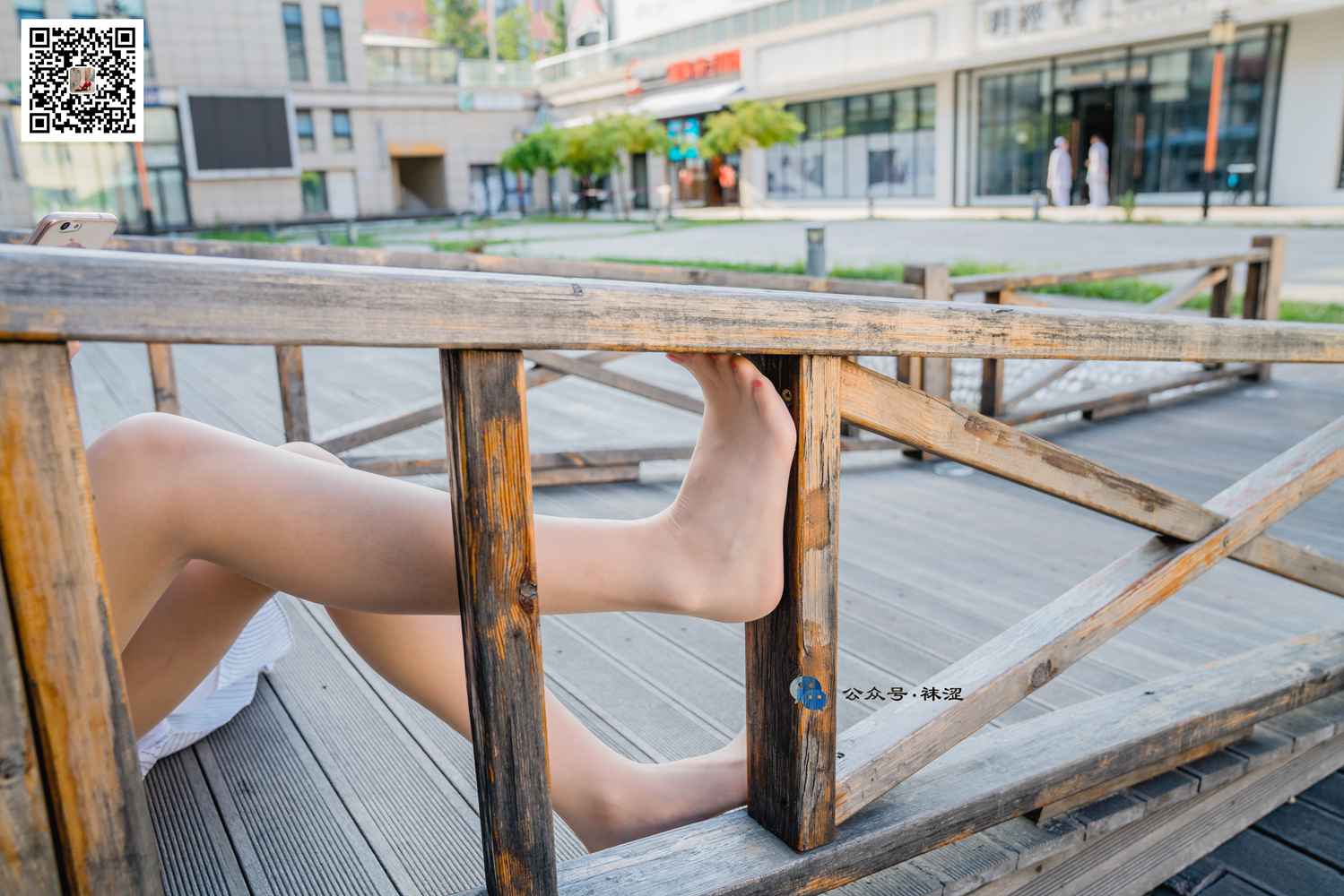 图片[12]-[袜涩写真] VOL.011 肉色丝袜白色连衣裙 在线浏览 – 速更版-美库