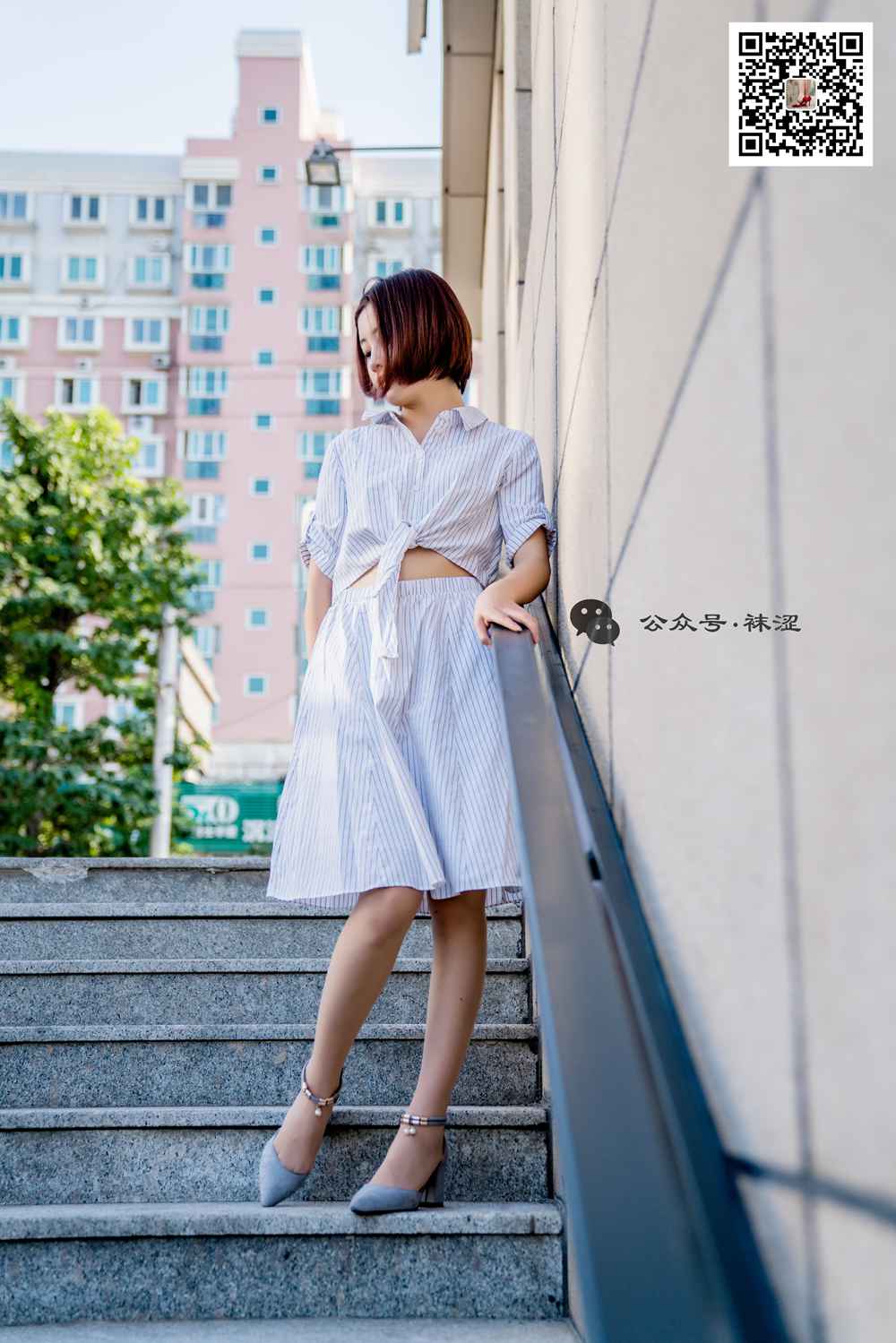 图片[20]-[袜涩写真] VOL.011 肉色丝袜白色连衣裙 在线浏览 – 速更版-美库