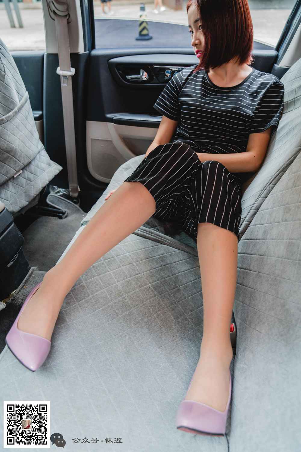 图片[32]-[袜涩写真] VOL.009 裤内有丝袜，纵享新丝滑 在线浏览 – 速更版-美库