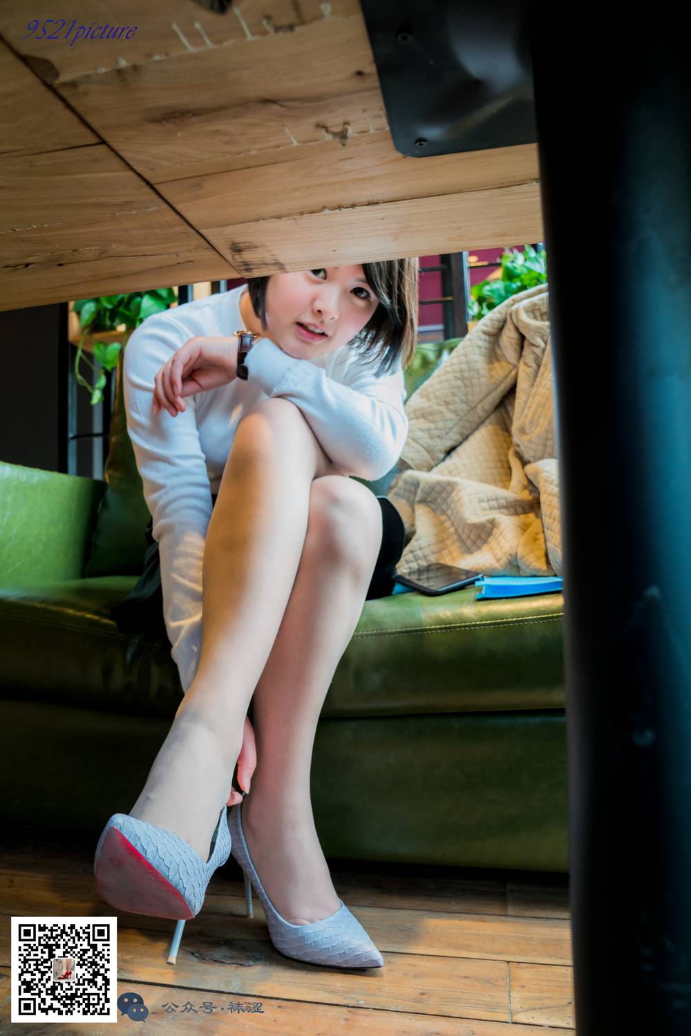 图片[20]-[袜涩写真] VOL.014 新模瑞拉咖啡店 在线浏览 – 速更版-美库