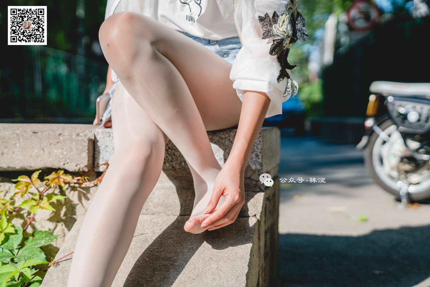 图片[49]-[袜涩写真] VOL.010 当穿白丝的妹子遇到大叔 在线浏览 – 速更版-美库