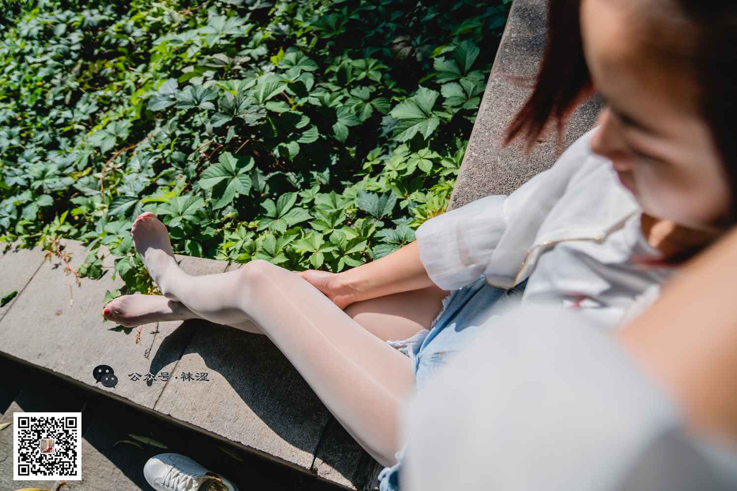 图片[52]-[袜涩写真] VOL.010 当穿白丝的妹子遇到大叔 在线浏览 – 速更版-美库