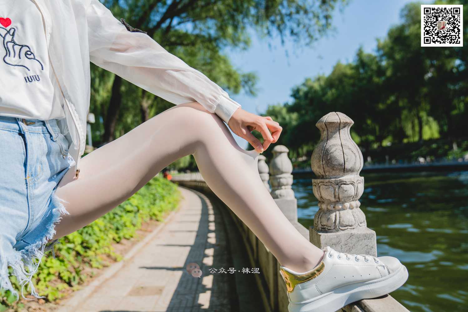 图片[62]-[袜涩写真] VOL.010 当穿白丝的妹子遇到大叔 在线浏览 – 速更版-美库